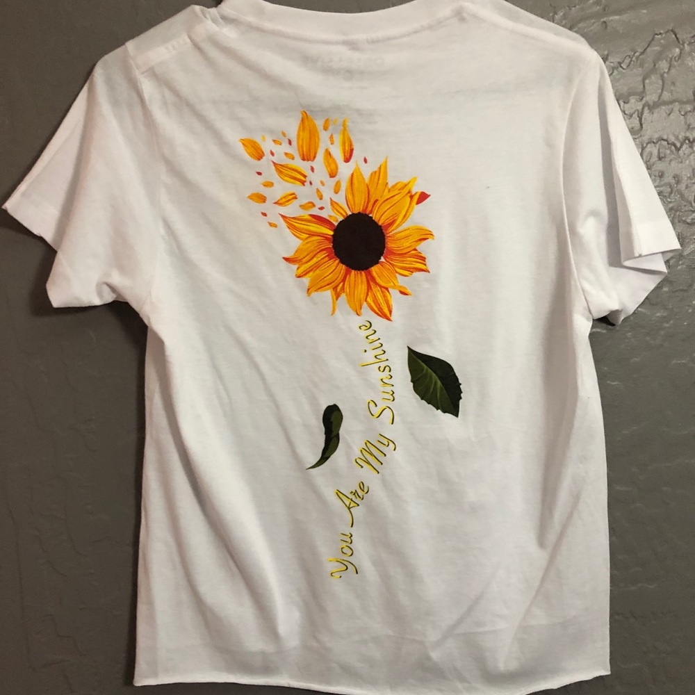 Sunflower tee - Picture 2 of 2